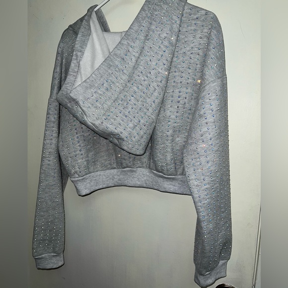 Embellished Sweat Set in Grey - Picture 4 of 9